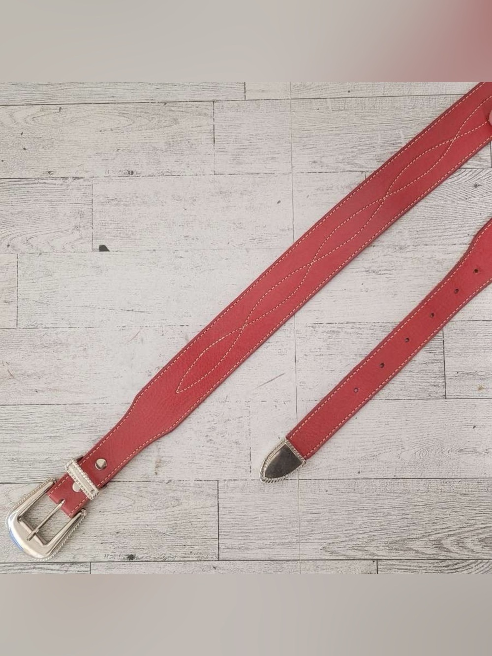 Women’s Omega Western Red Leather Rodeo Cowgirl Belt Size M/L 32
